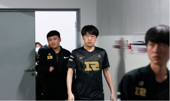 青年军的活 青年军的活